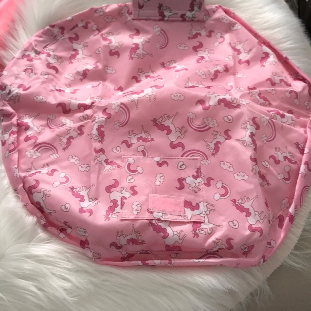 Deluxe makeup bag